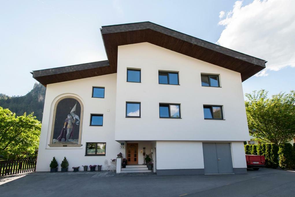 Apartment Haus Heiss *